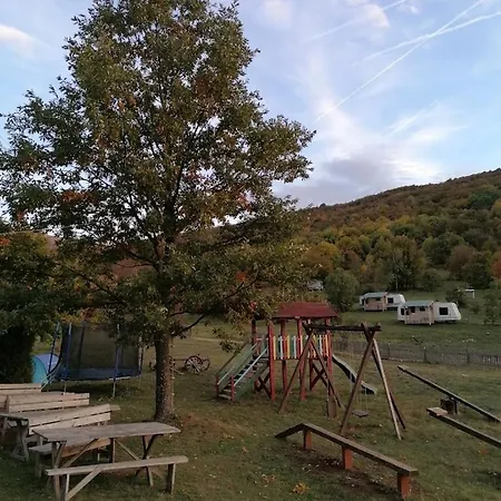 Tomiceva Koliba 4 Campsite Rtanj